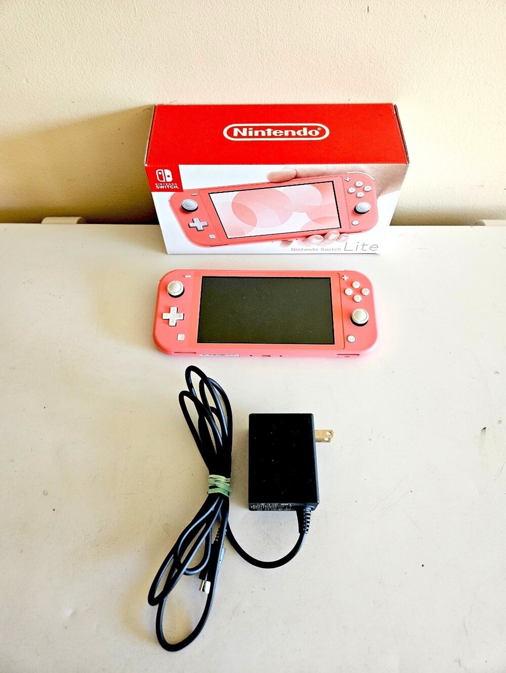 Nintendo Switch Lite Pink Handheld Console w/Original Box! Tested & Working!